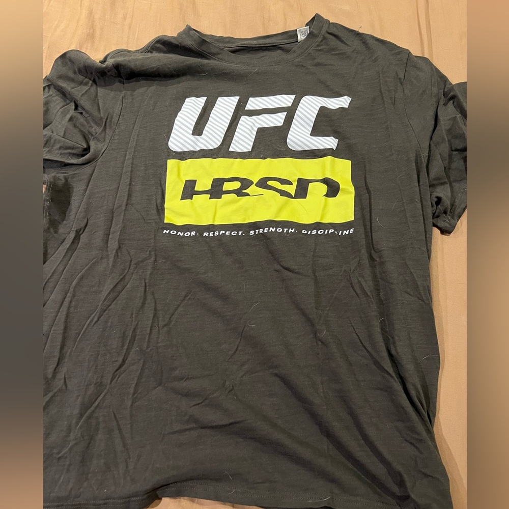 Reebok UFC Shirt
